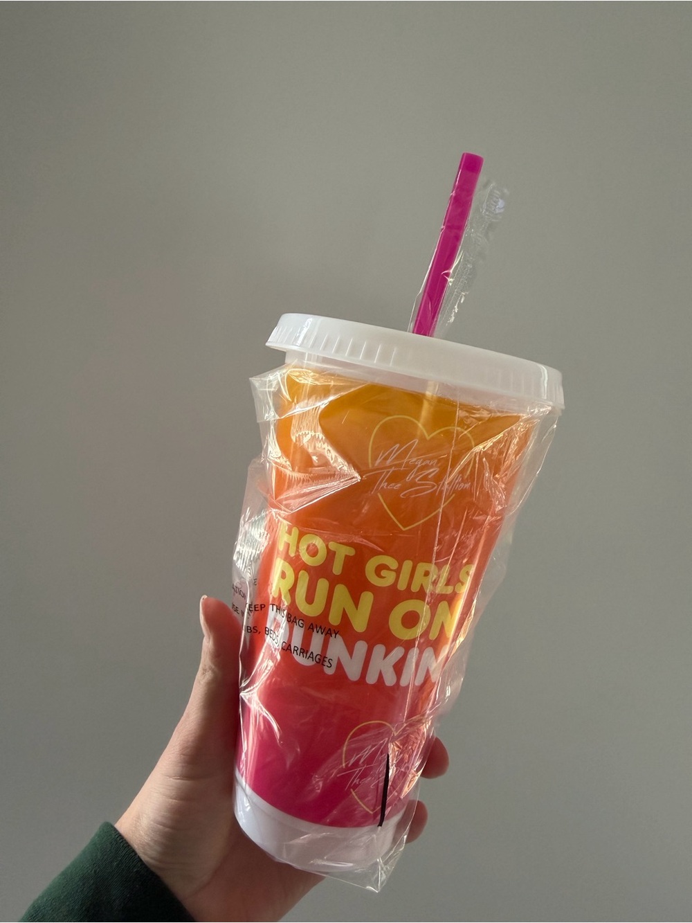 Megan Thee Stallion Hot Girls run on Dunkin‘ Tumbler